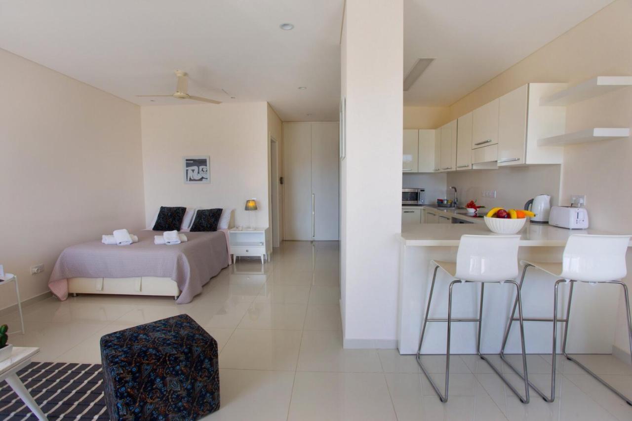 Opera Exclusive Apts By Trulycyprus Limassol Luaran gambar